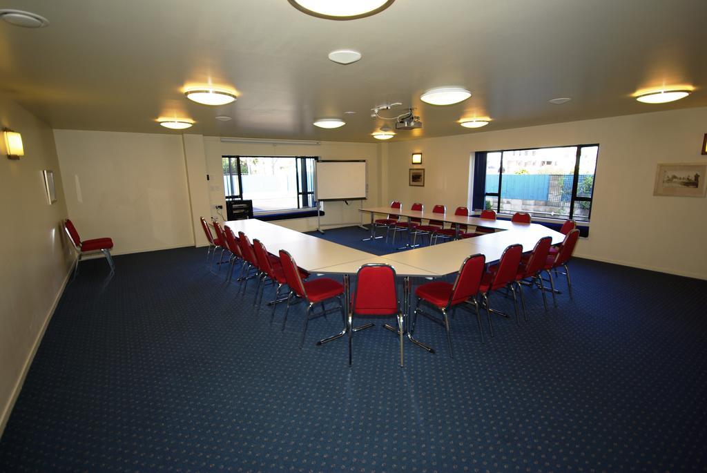 Abbots Hamilton - Hotel And Conference Centre Esterno foto